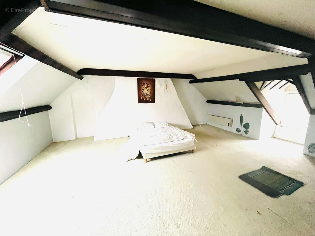 Maison à SAINT-MARTIN-BOULOGNE