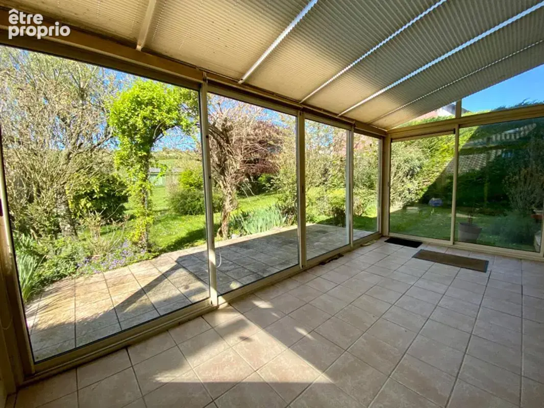 Maison à vendre à Hurigny - 6 pièces de 120 m2 - photo 2