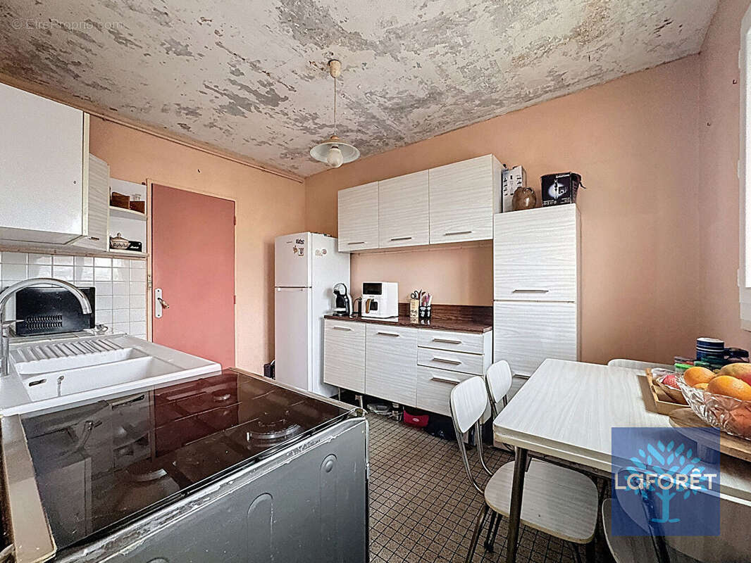 Appartement à CHILLY-MAZARIN