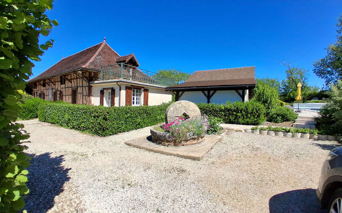 Maison à SAINT-GERMAIN-DU-BOIS