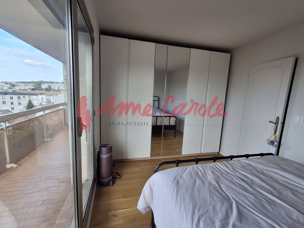 Appartement à LE PERREUX-SUR-MARNE