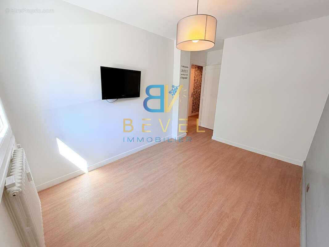 Appartement à SAINT-JEAN-DE-MAURIENNE