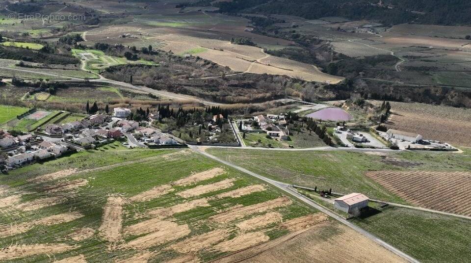 Terrain à SAINT-LAURENT-DE-LA-CABRERISSE