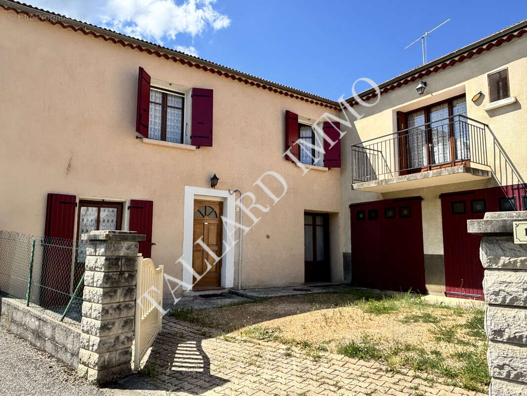 Maison à TURRIERS