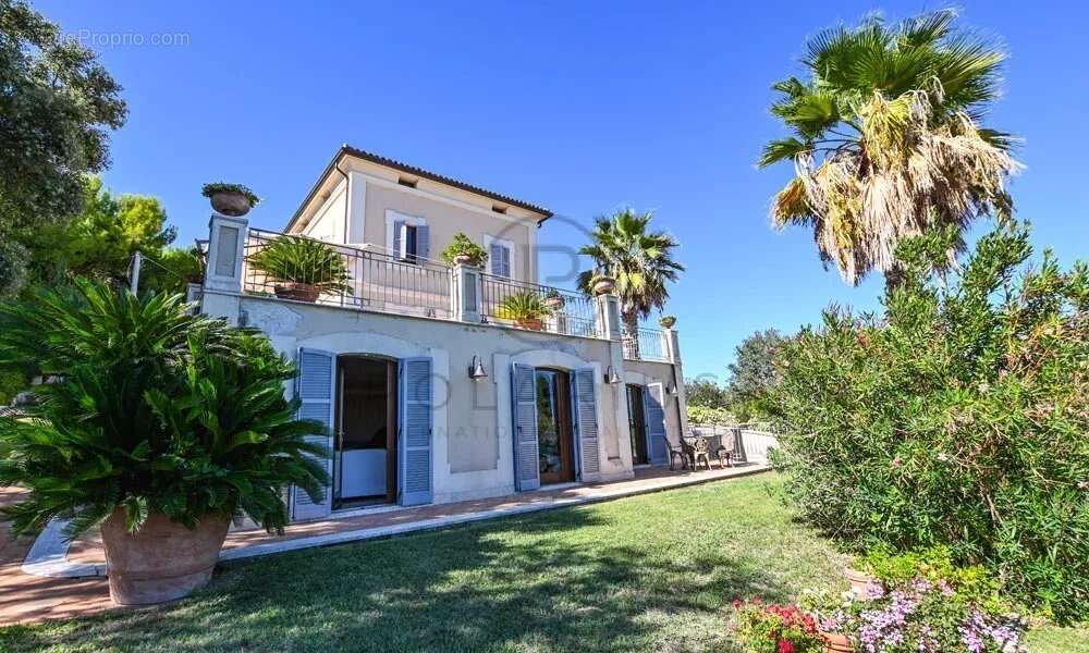 Maison à DAINVILLE