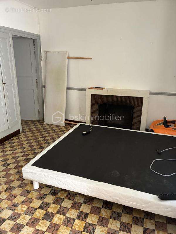 À vendre – Maison à Laure-Minervois (11) - photo 2