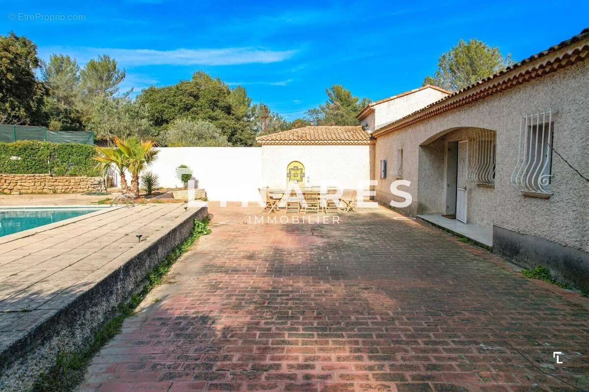 Maison à MARSEILLE-11E