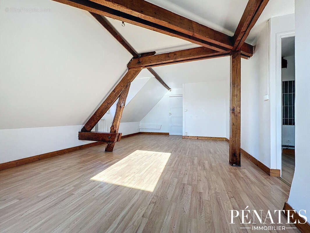 Appartement à SOTTEVILLE-LES-ROUEN