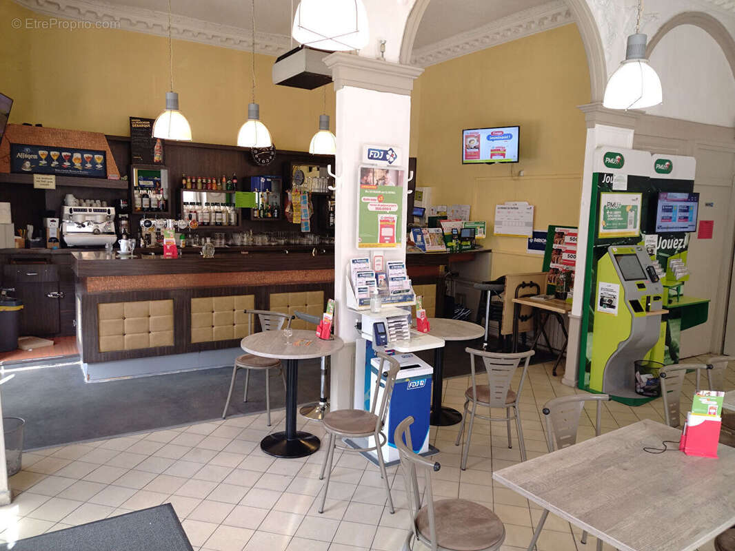 Commerce à LE PUY-EN-VELAY