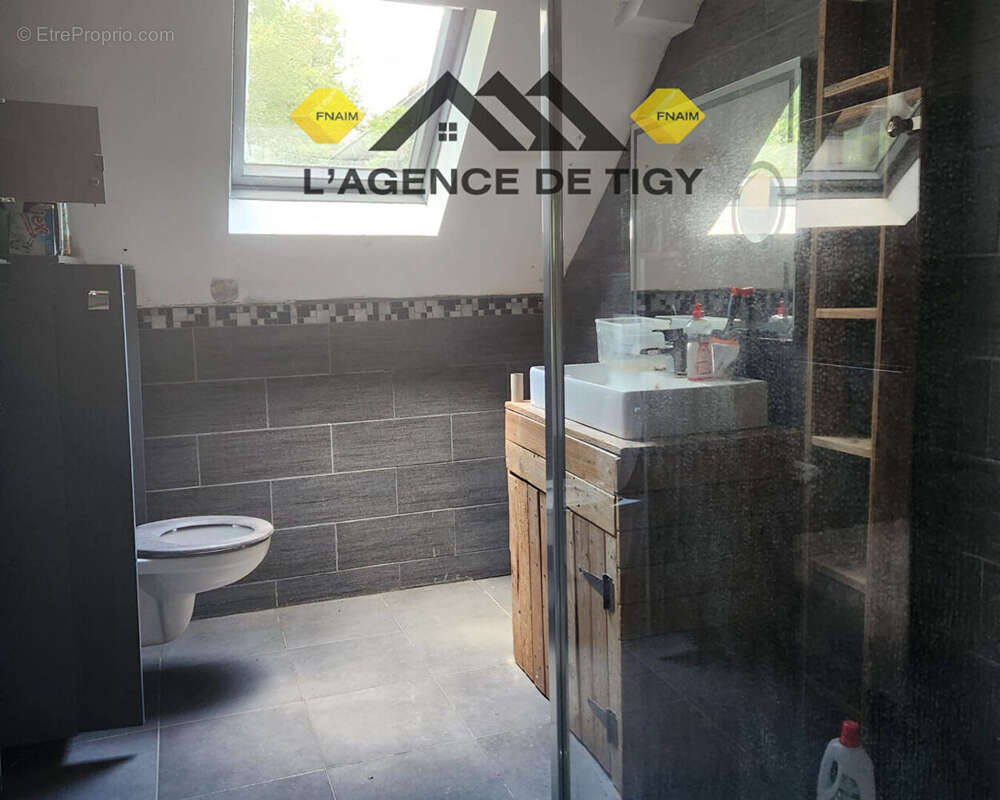 Maison à VANNES-SUR-COSSON