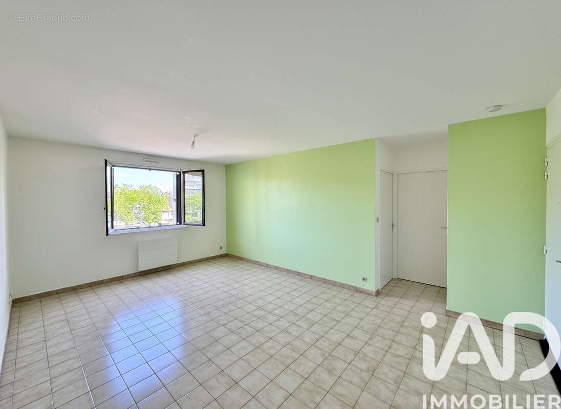 Photo 2 - Appartement à SAINT-ETIENNE