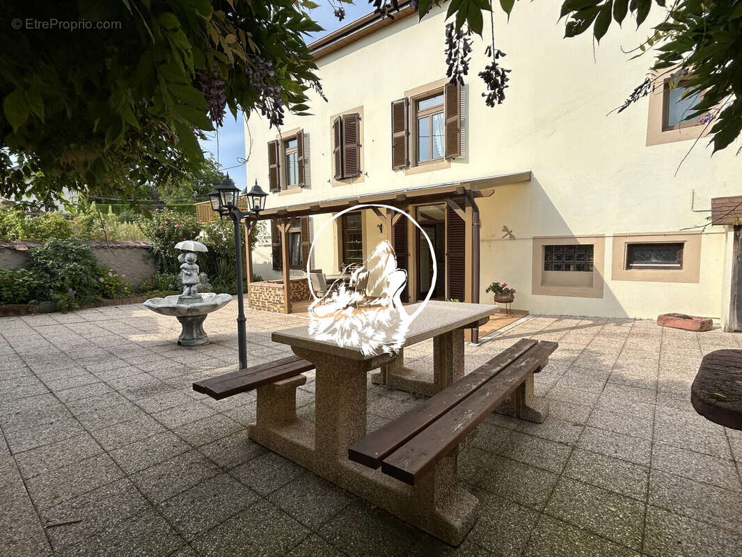 Maison à LONGEVILLE-LES-SAINT-AVOLD