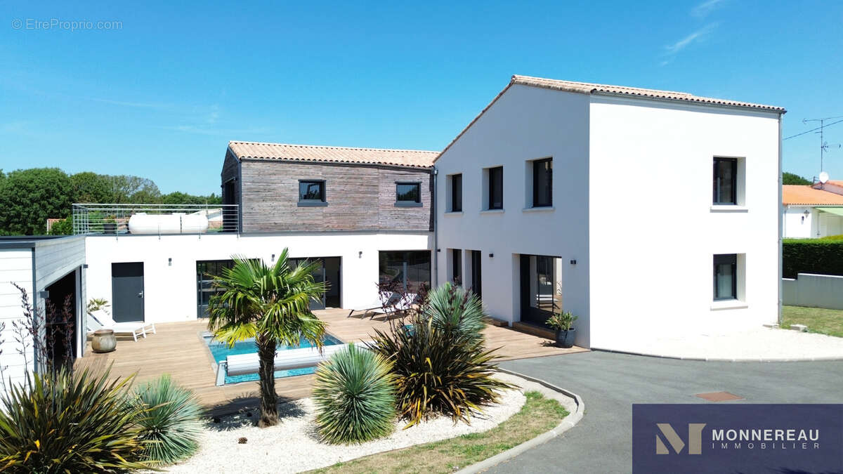 Maison à SAINT-PALAIS-SUR-MER