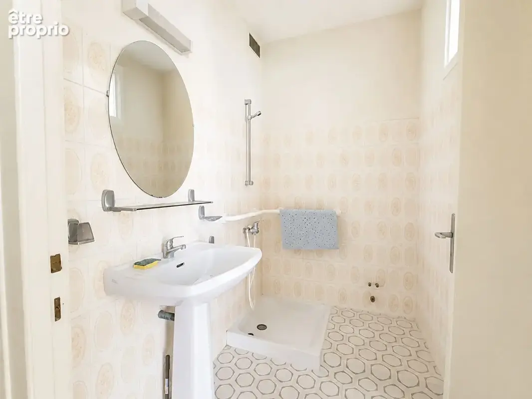 Maison louzac saint andre 210 m² - photo 9