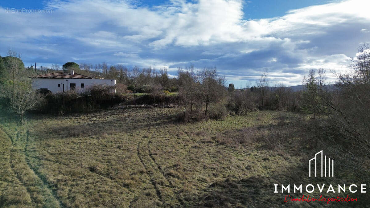 Terrain à LAROQUE