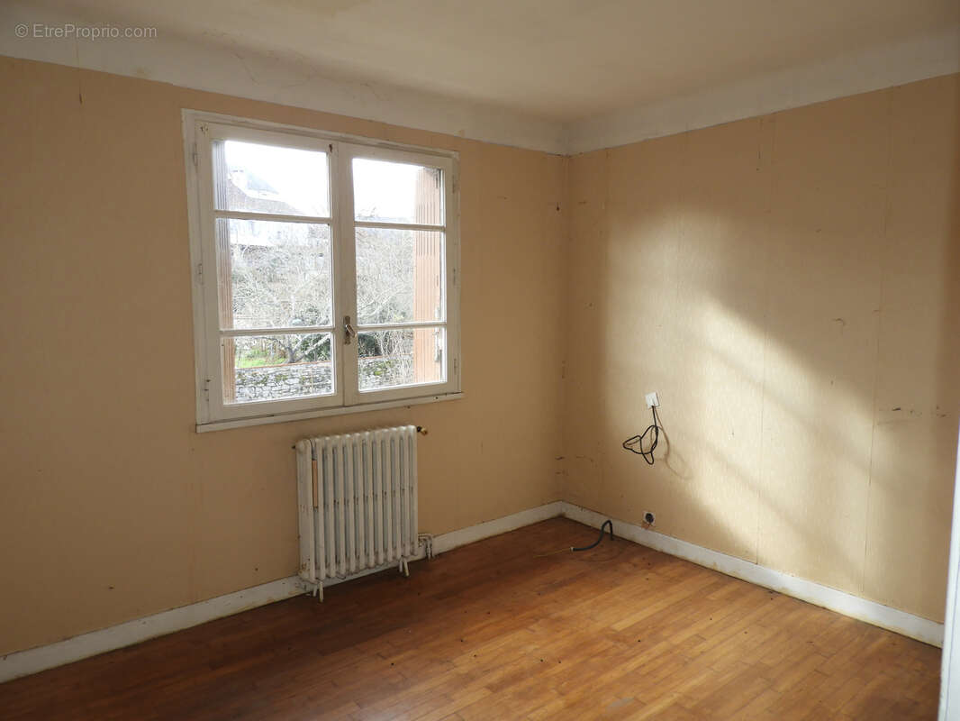 Maison à LIMOGNE-EN-QUERCY