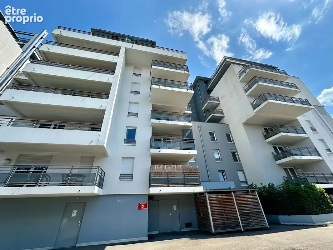 Appartement Strasbourg 2 pièces de 42.33 m2 avec balcon et parking privatif - photo 8