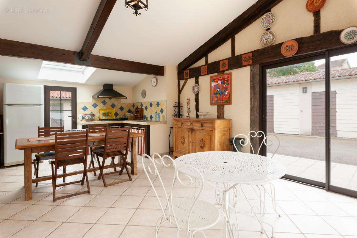 Maison à AIRE-SUR-L&#039;ADOUR