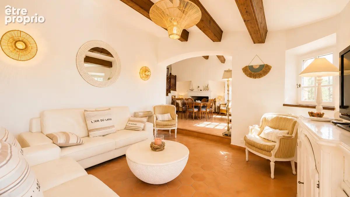 Villa de 256m2 avec 6 chambres piscine pool house  dans un domaine privé à puget sur argens - photo 5
