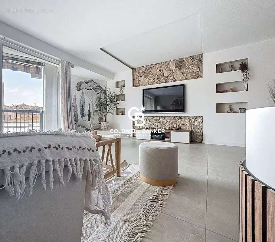 Appartement à SAINT-RAPHAEL
