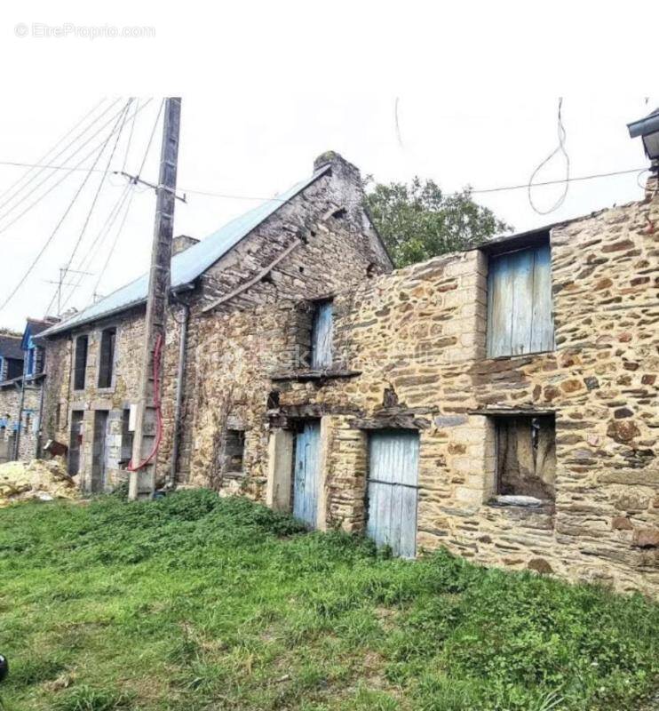 Maison à SIXT-SUR-AFF