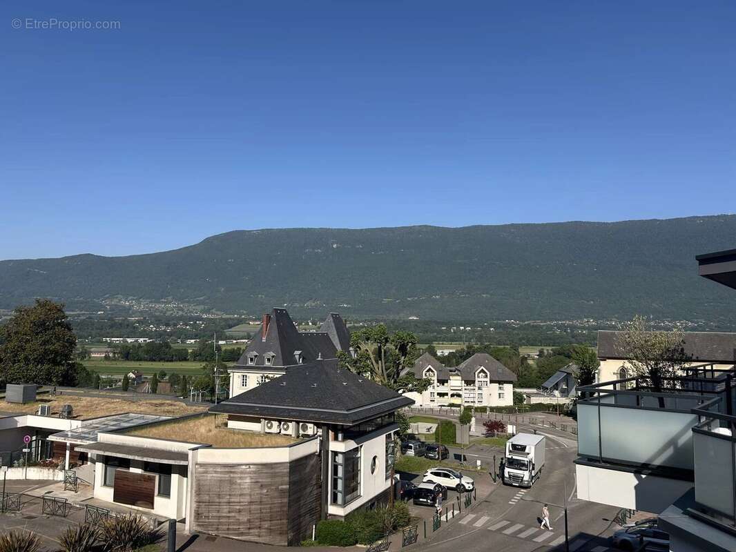 Appartement à VOGLANS