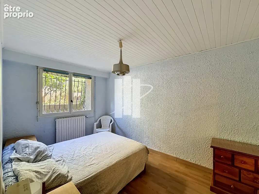 villa de 250m2 divisée en 2 appartements avec piscine. - photo 15