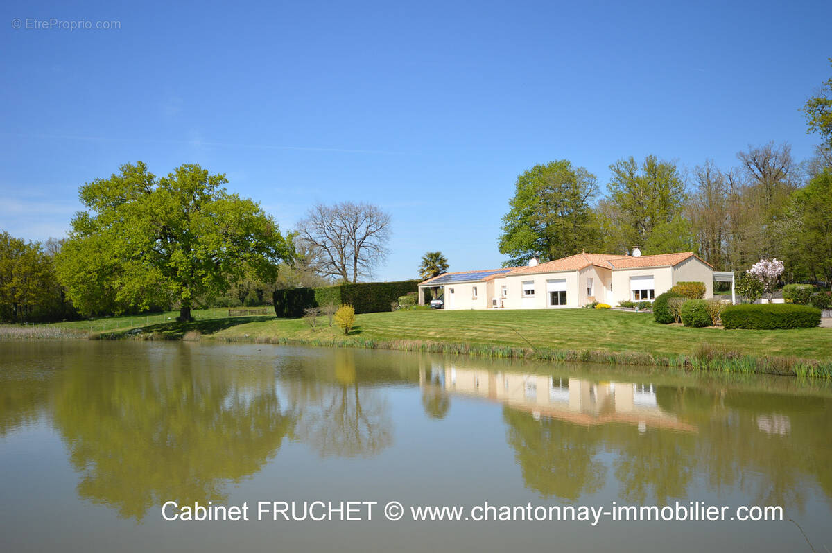 Maison à CHANTONNAY