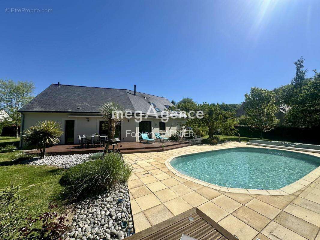 Maison à JUIGNE-SUR-LOIRE