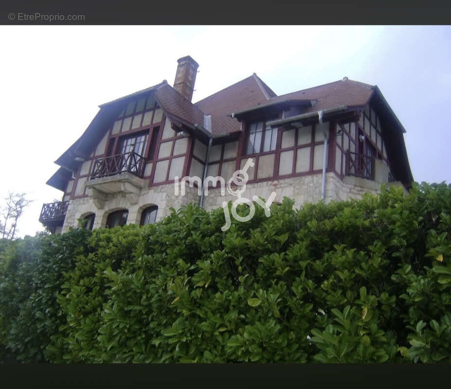 Maison à DAUMAZAN-SUR-ARIZE