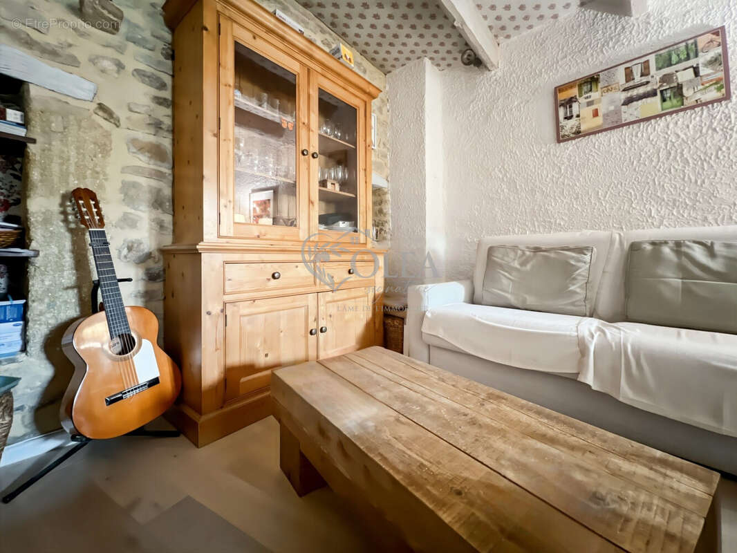 Maison 58 m² à Uzes  - photo 6