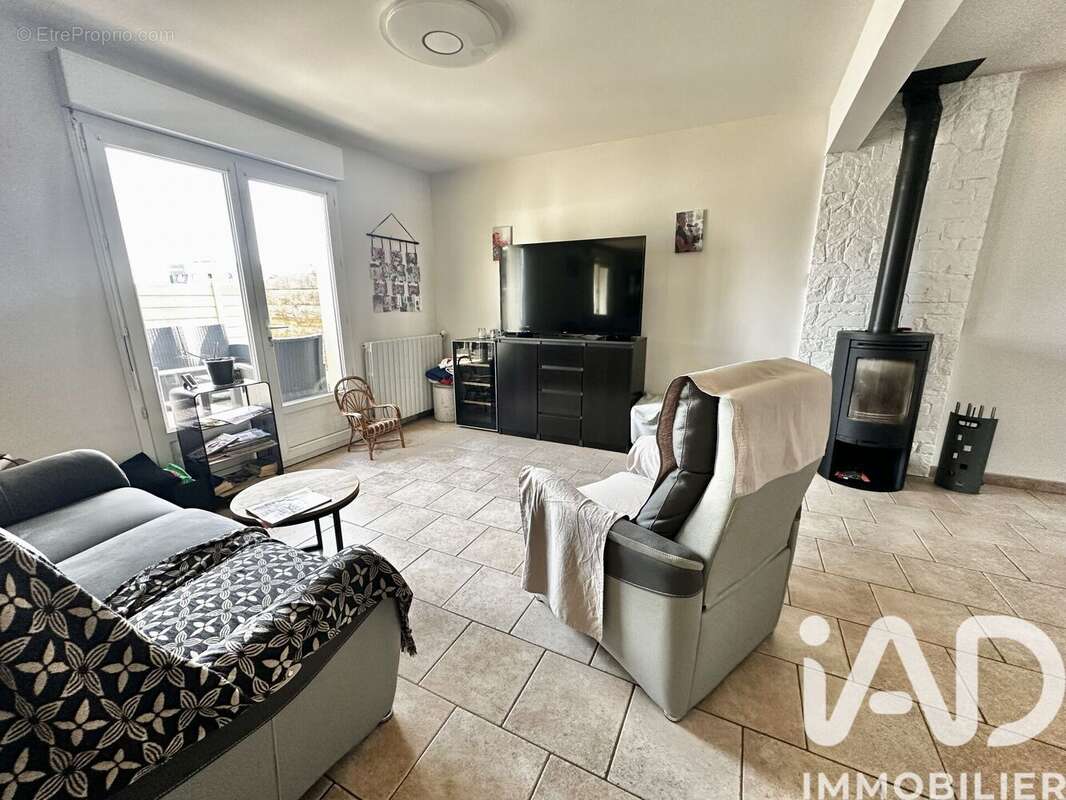 Photo 5 - Maison à VAUVILLE