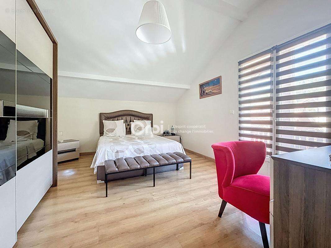 Maison à ALBERTVILLE