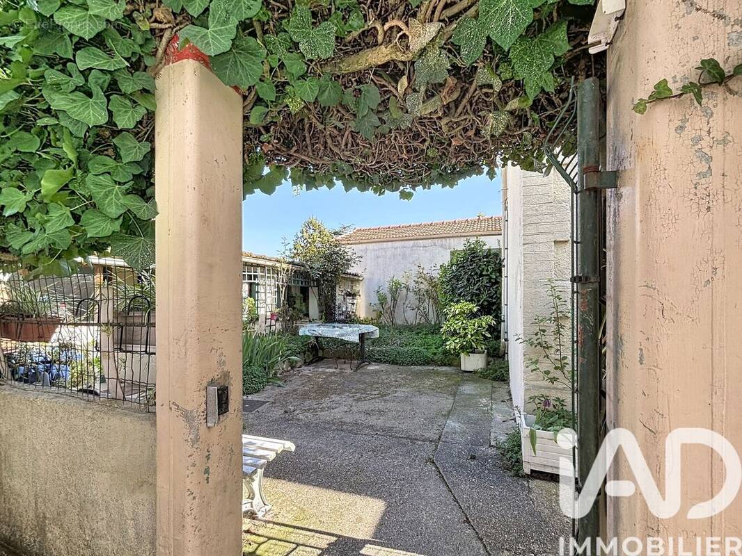 Photo 1 - Maison à NANTERRE