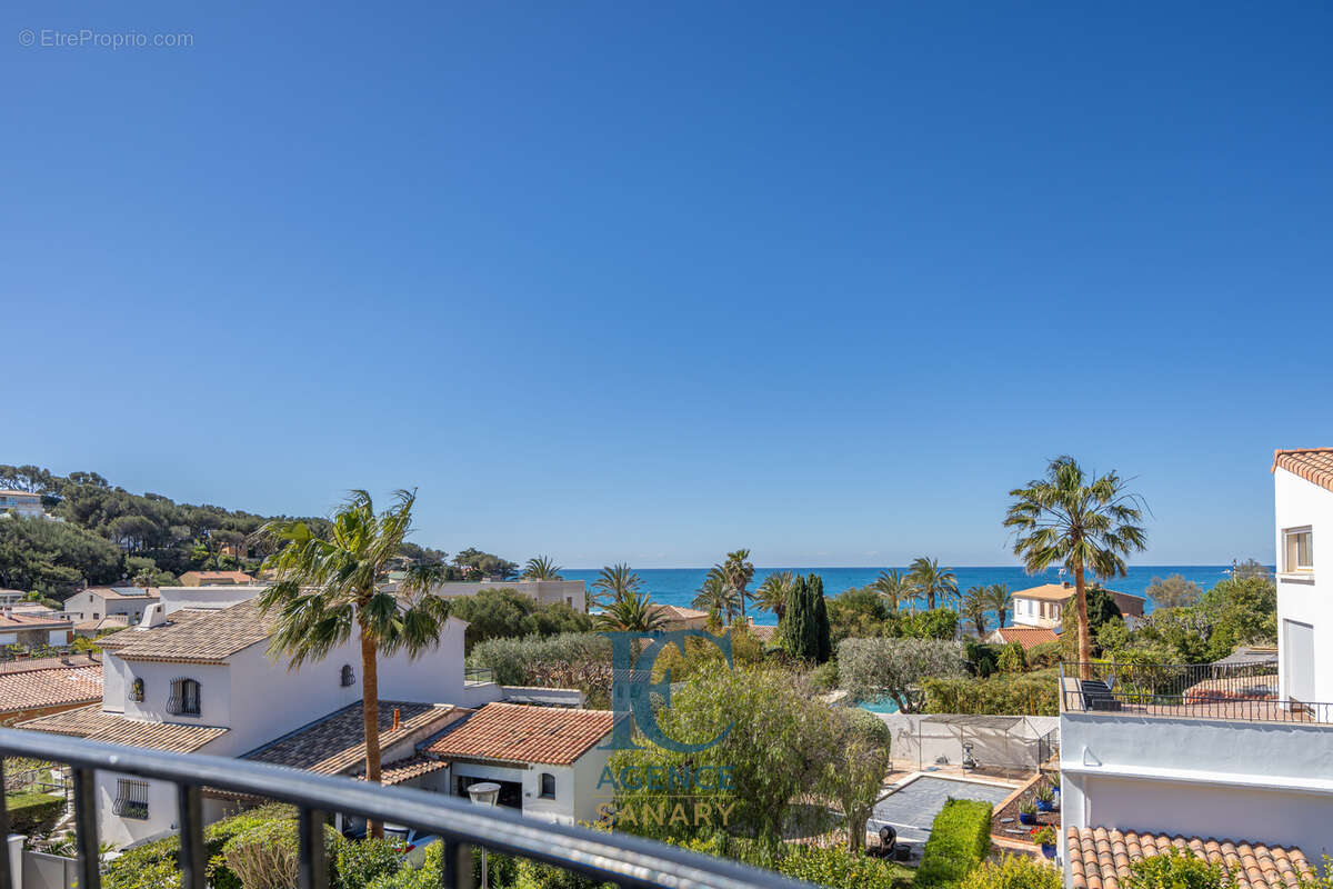 Appartement à SANARY-SUR-MER