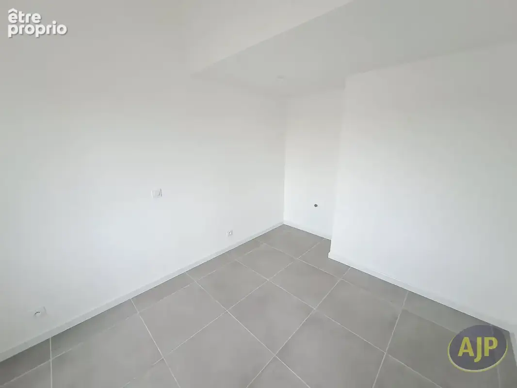 CHALLANS - Maison neuve - photo 5