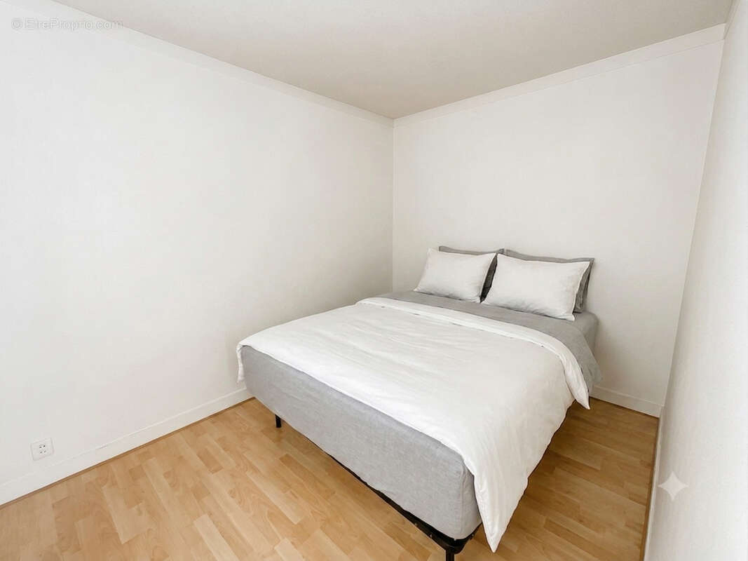 Appartement à NANTERRE