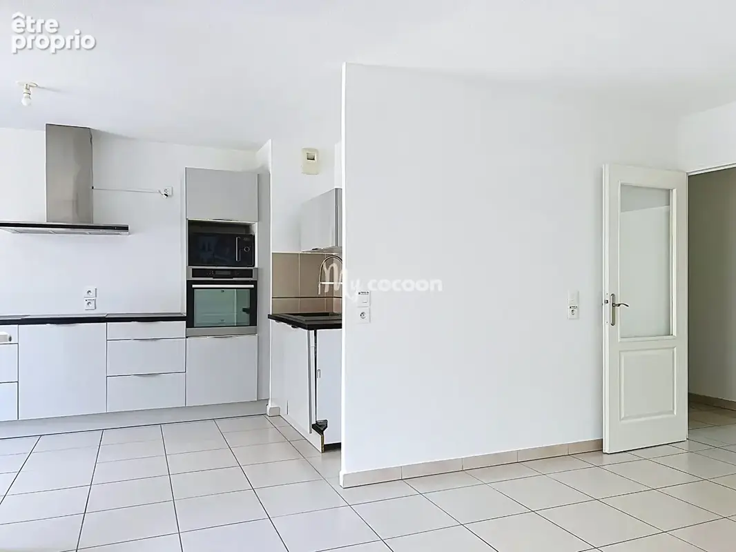 Appartement à LYON-8E