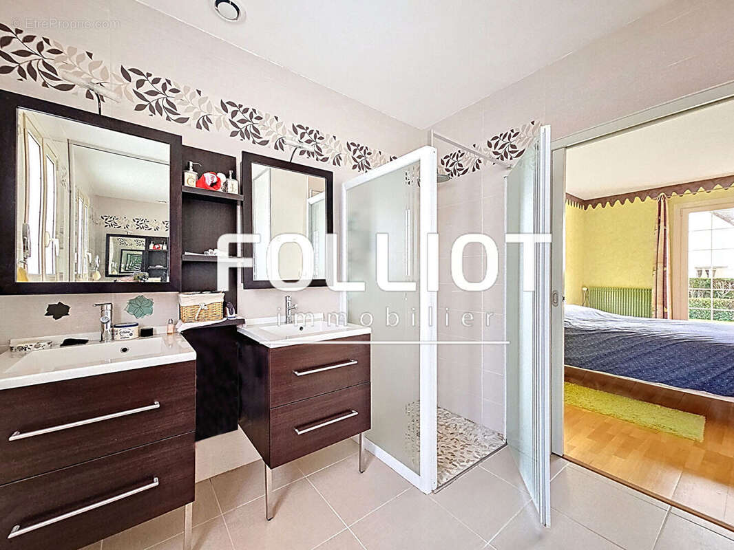 Maison à DOUVRES-LA-DELIVRANDE