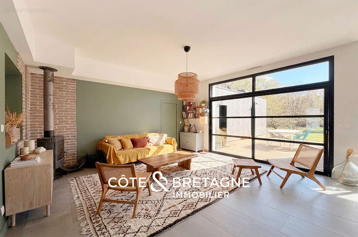 Maison à LE HEZO