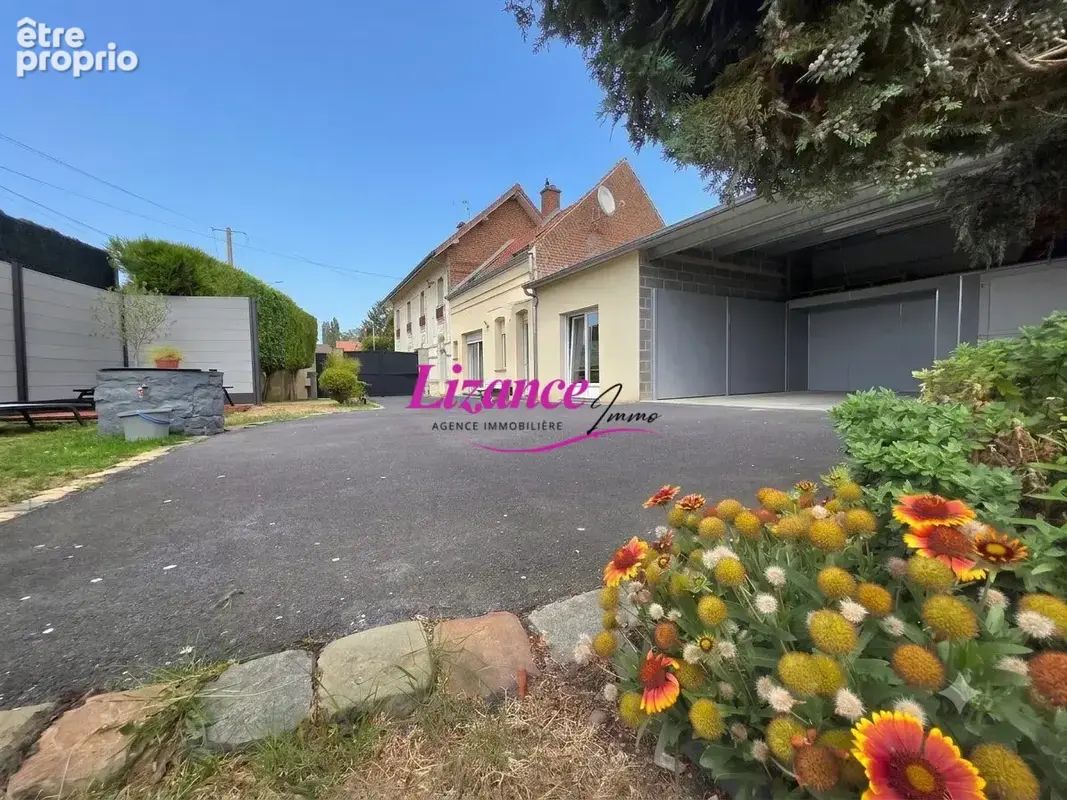 Maison à FONTAINE-NOTRE-DAME