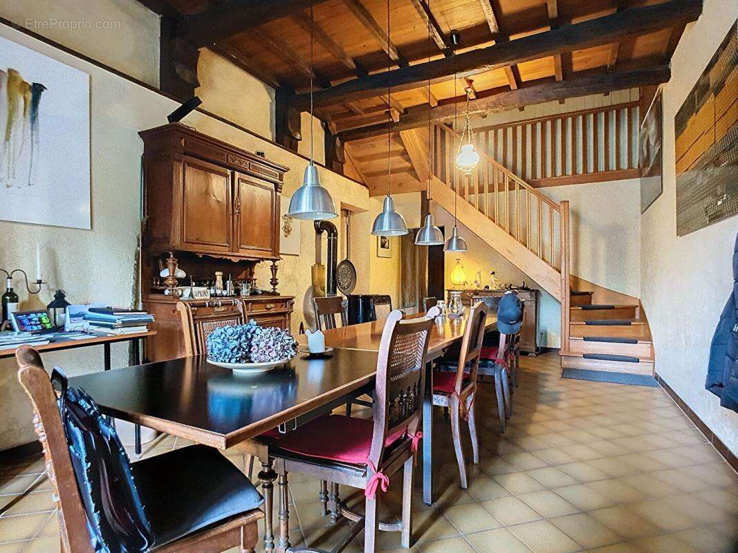 Maison à SAINTE-MARIE-EN-CHANOIS