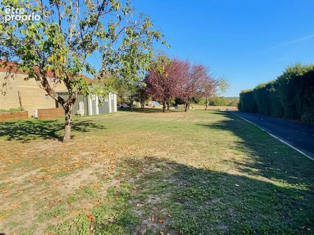 Maison avec piscine, jacuzzi et beaux espaces annexes - photo 16