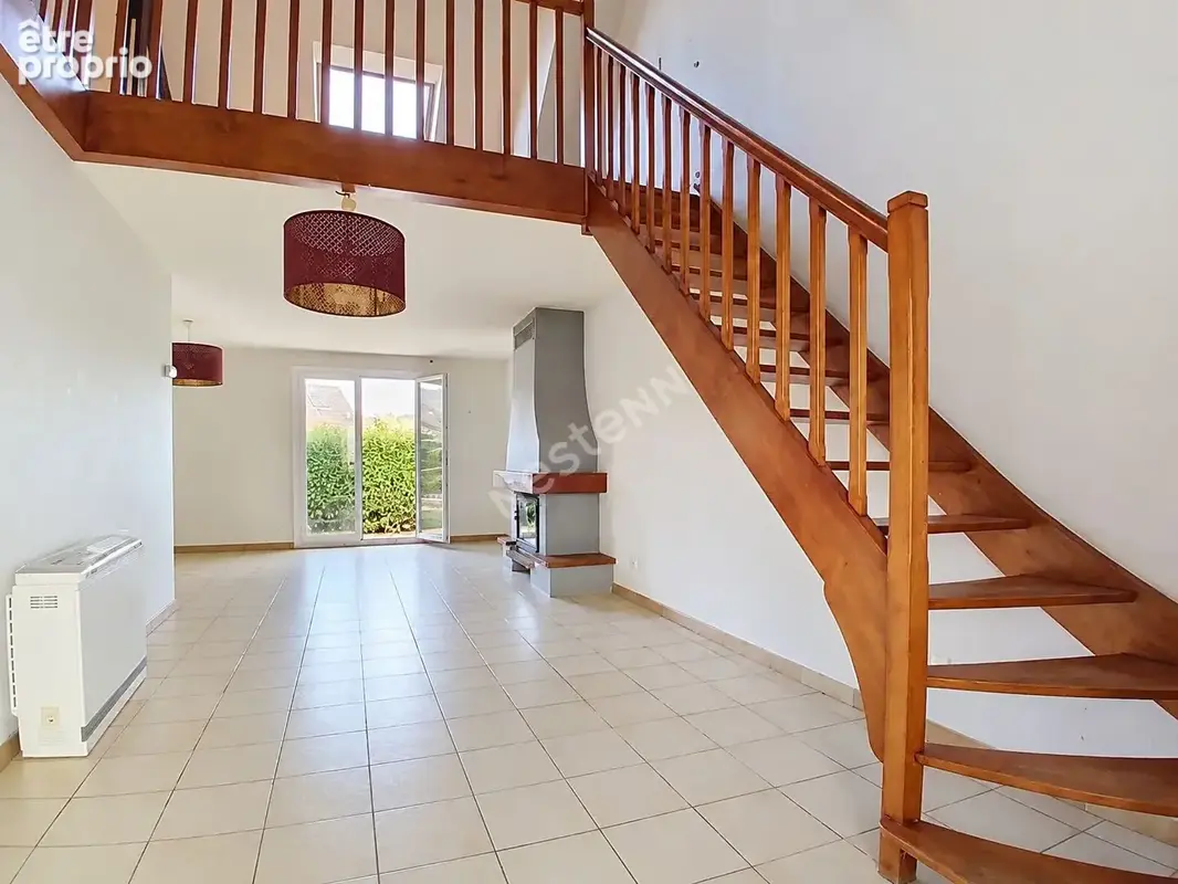 Maison 6 pièces à vendre à Saint Martin du Tertre - photo 2