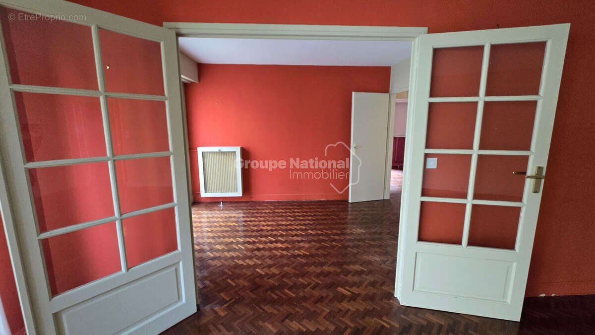 Appartement à VERSAILLES