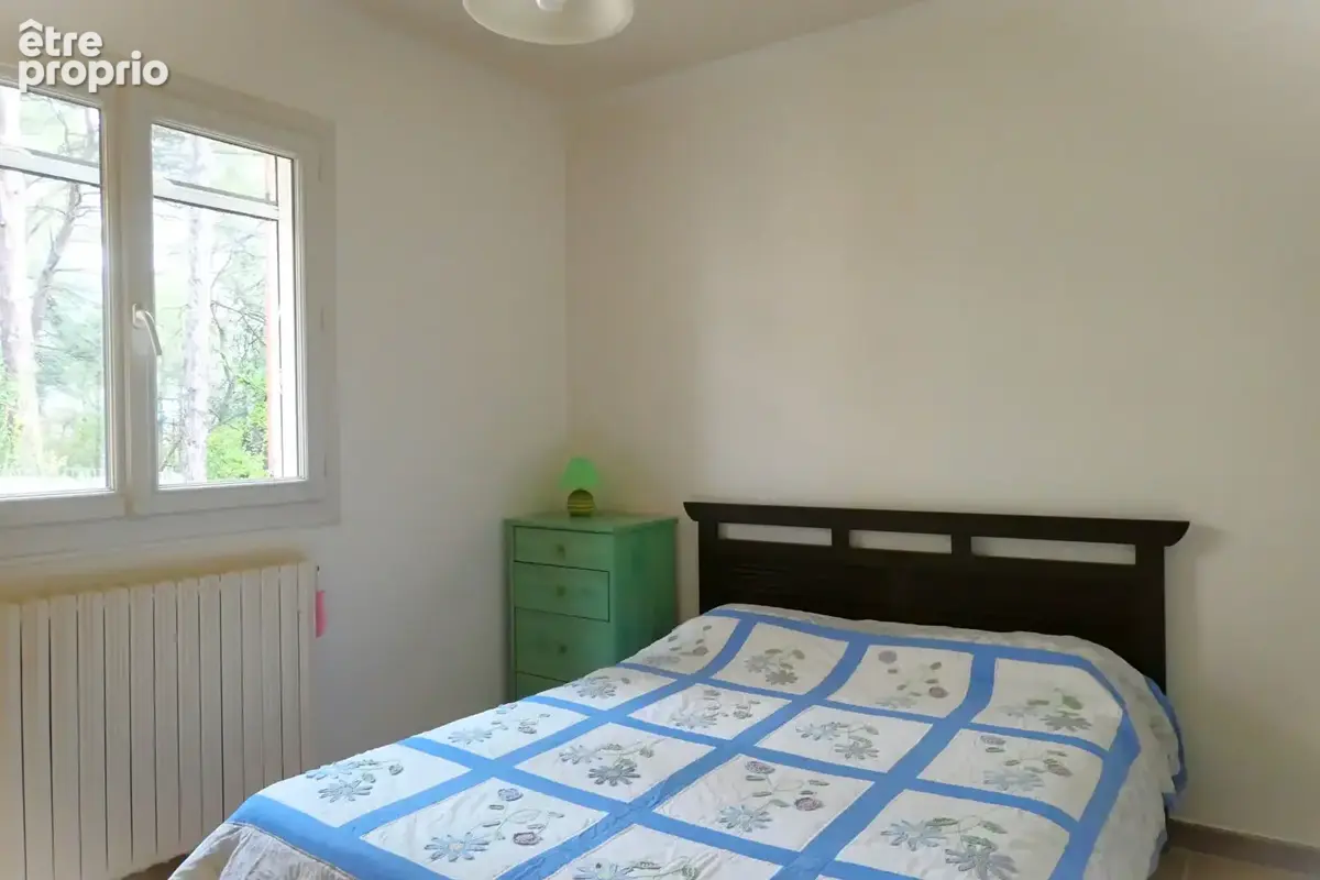 Maison familiale avec piscine chauffée ? Calme absolu, 3 chambres et proximité de Nîmes - photo 8