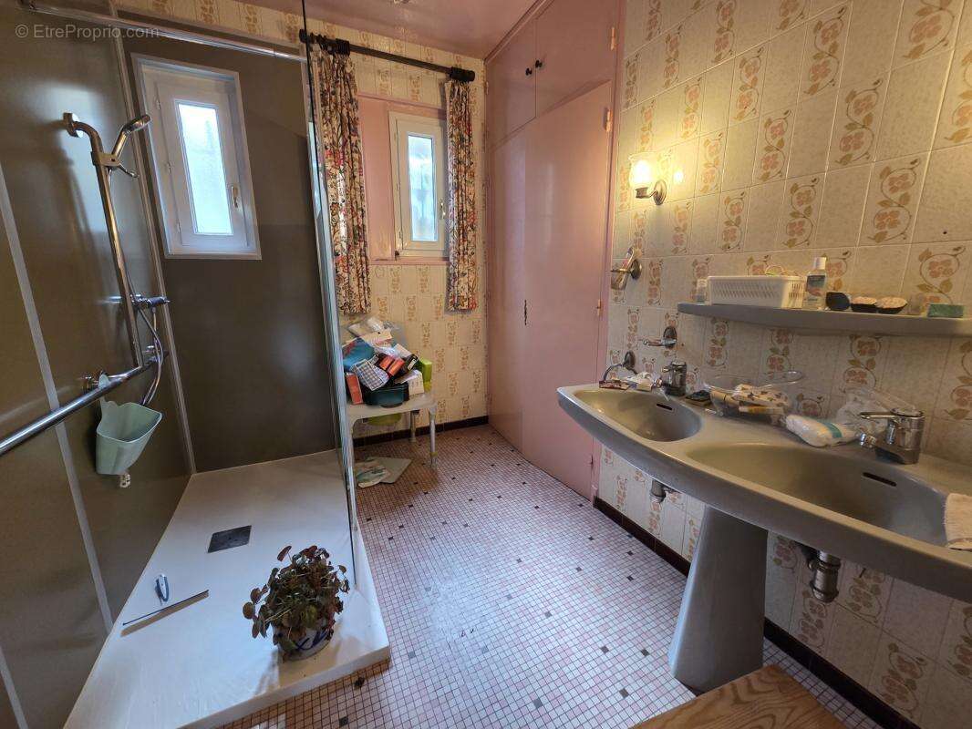 Pavillon individuel briques sous sol 170m² hab sur 1050m² - photo 8