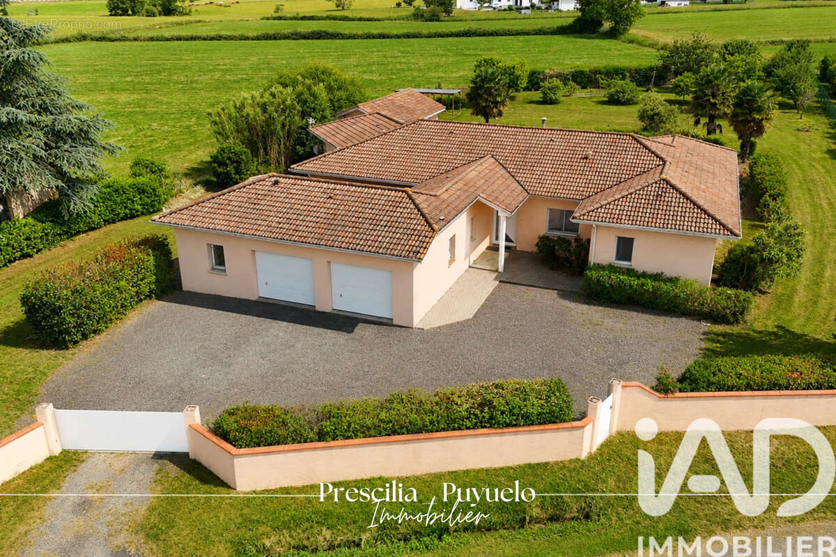 Photo 2 - Maison à LESPOUEY