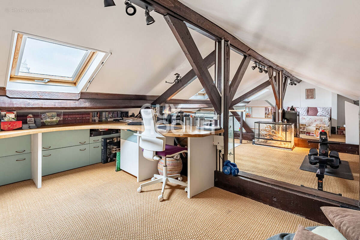 Maison à ASNIERES-SUR-SEINE