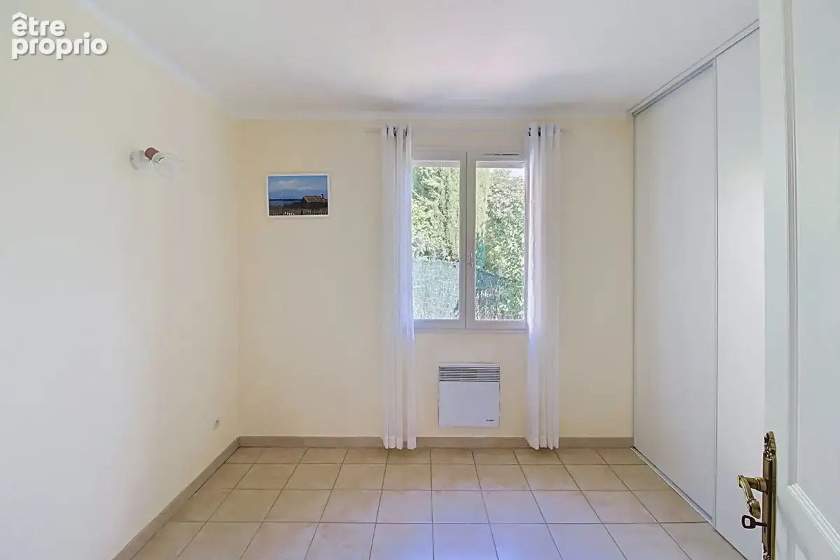 A vendre draguignan - maison de plain-pied avec garage + terrasse sur 500m² de terrain - photo 10